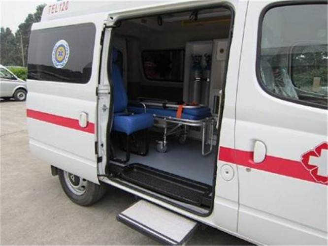 丹凤救护车出租服务案例7