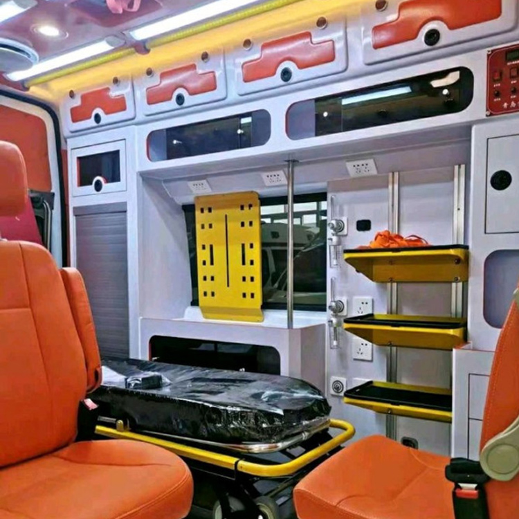 丹凤长途救护车护送病人租赁价格